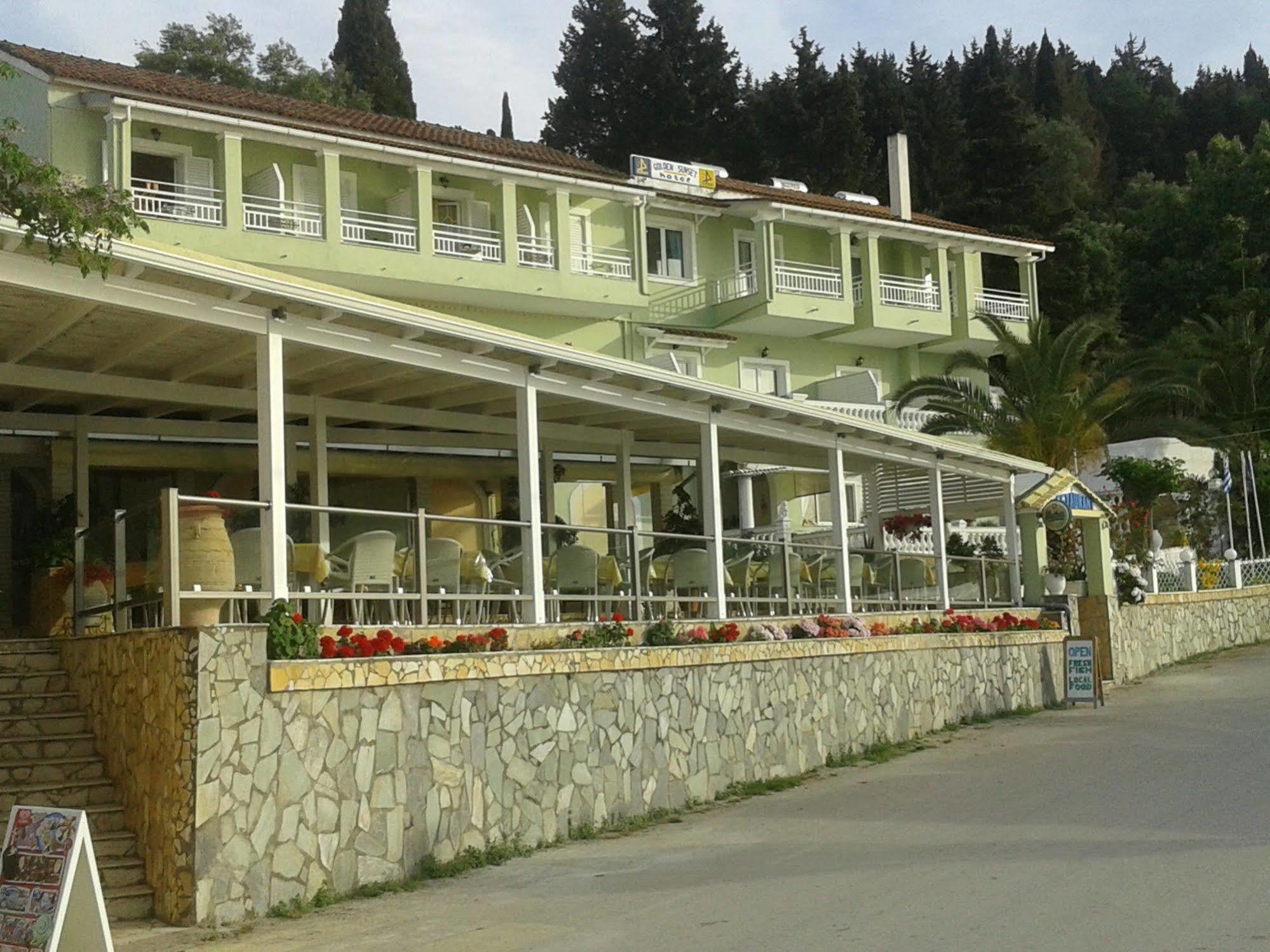 Golden Sunset Hotel Mpoukaris Exterior photo