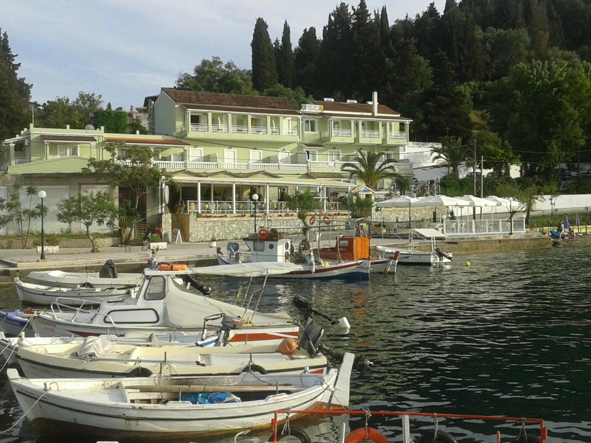 Golden Sunset Hotel Mpoukaris Exterior photo