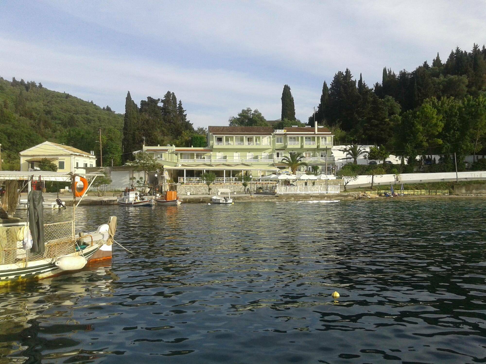 Golden Sunset Hotel Mpoukaris Exterior photo